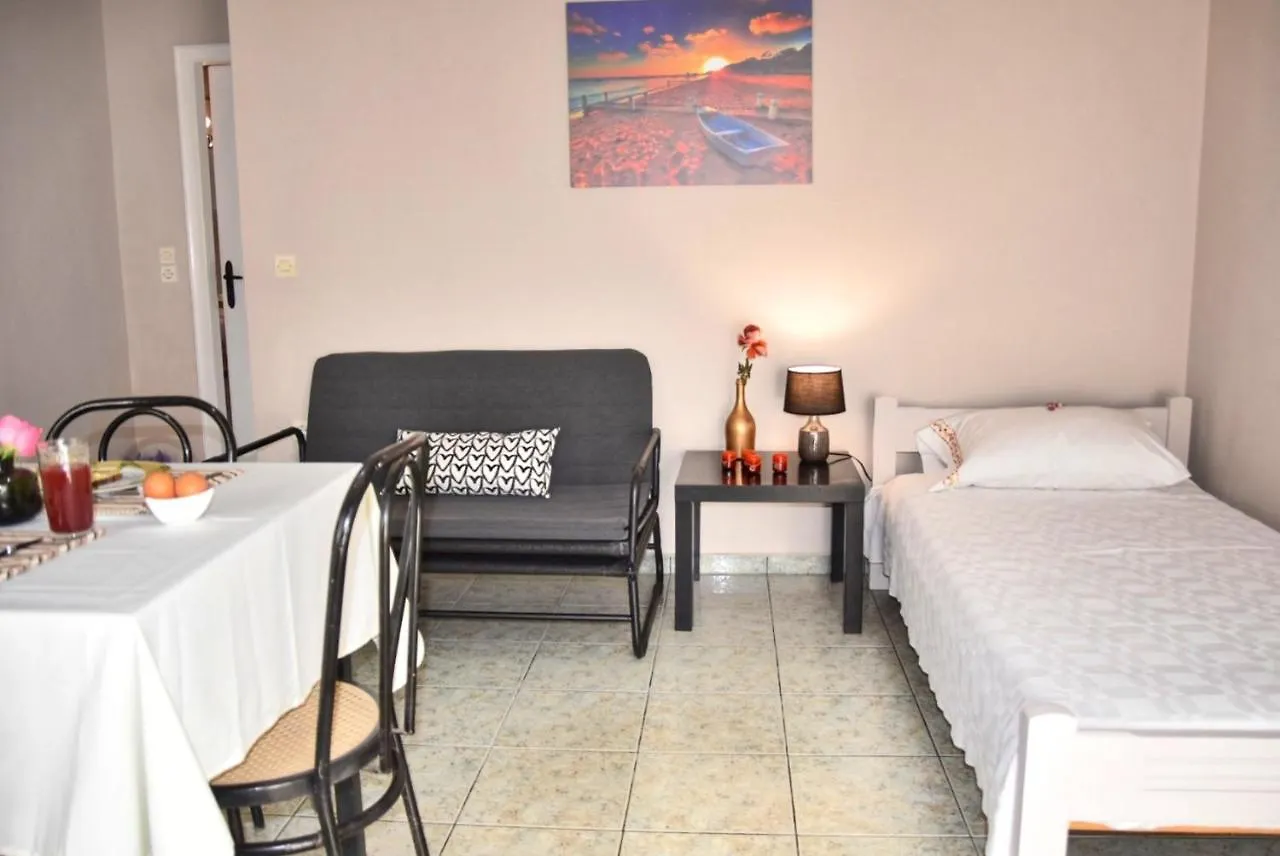 Anemomylos Apartments Lixouri Aparthotel
